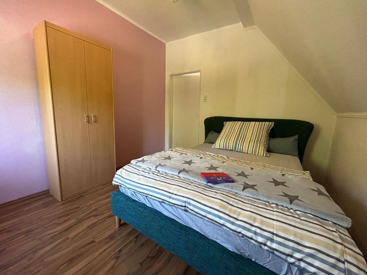Gemuetliches Familienhaus - Fuehlt Euch Wohl Daire Oldenburg Dış mekan fotoğraf